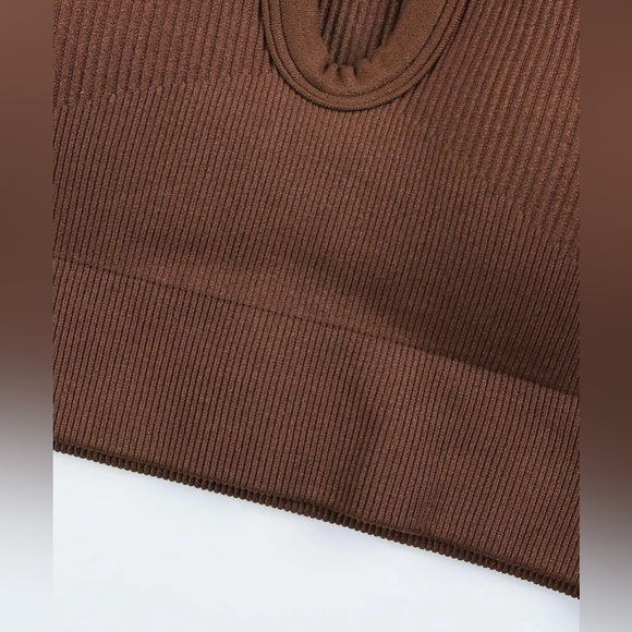 NWOT 2 Piece Brown Ribbed Workout Set - Picture 7 of 9